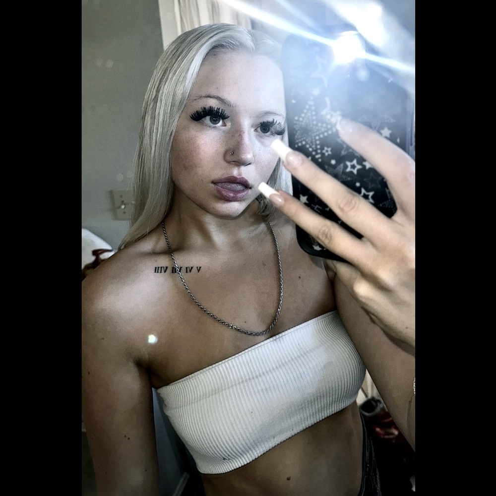 Meet your Posher, Marian